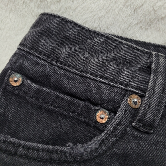 WE THE FREE zip up denim skirt sz 27 - Picture 7 of 7